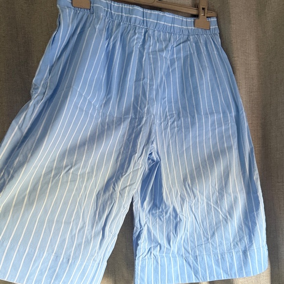 Zara Blue Striped Midi Shorts M - Picture 4 of 5
